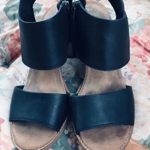 Tom’s Black Majorca cut out scandal. Size 8